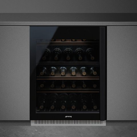 Винна шафа Smeg CVI638LN1