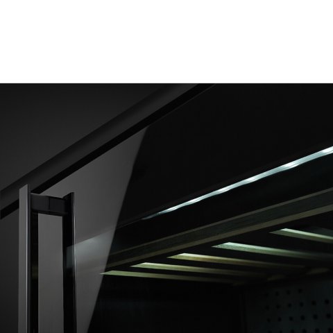 Винна шафа Smeg CVI638RN1