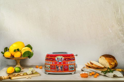 Тостер на 2 скибочки Smeg TSF01DGEU